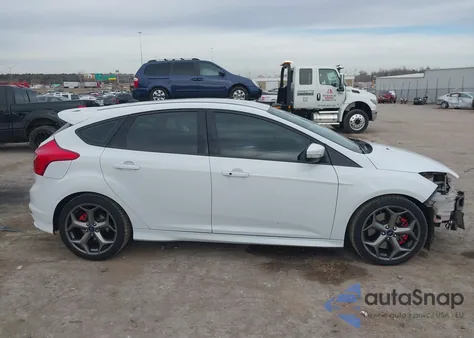 2014 Ford Focus St из США, поврежденный, VIN 1FADP3L99EL398345